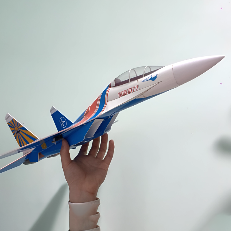 Avion de chasse RC Su-27 à ven - Model Kit Jet avis et prix